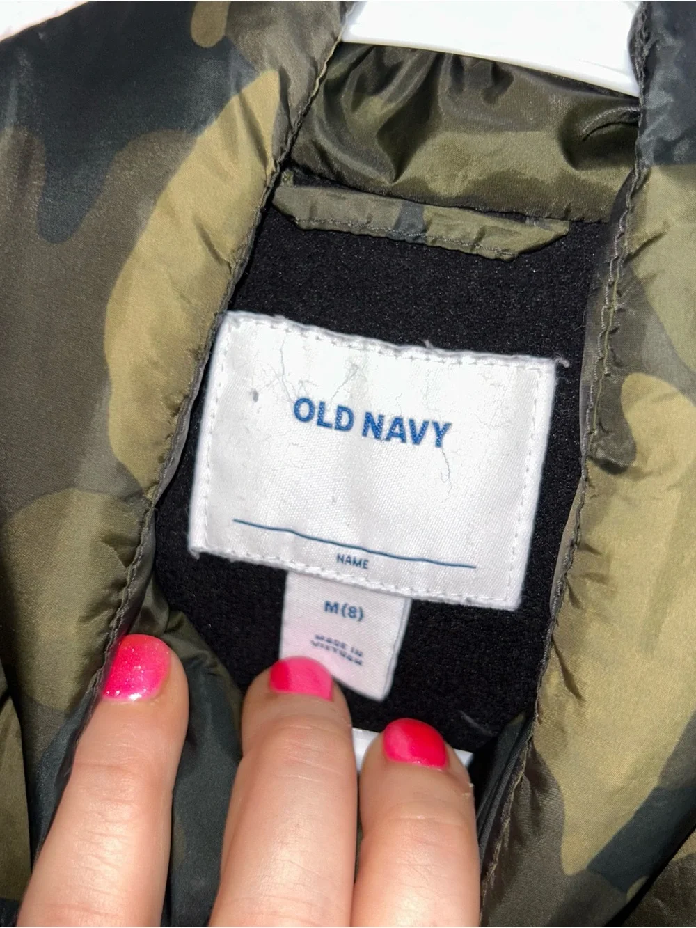 Old Navy Kids Camo Puffer Vest in Olive & Dark Green